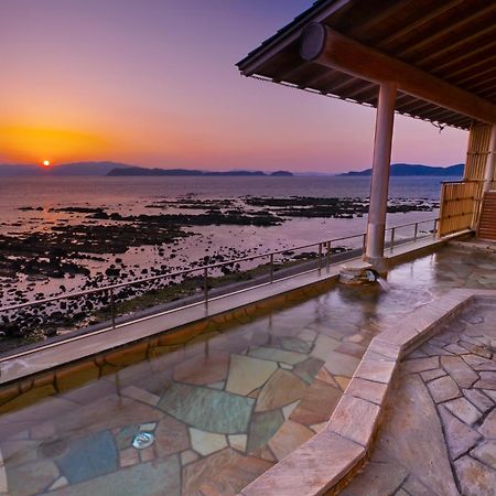 Wakayama Kada Onsen Kada Kaigetsu Ξενοδοχείο Εξωτερικό φωτογραφία
