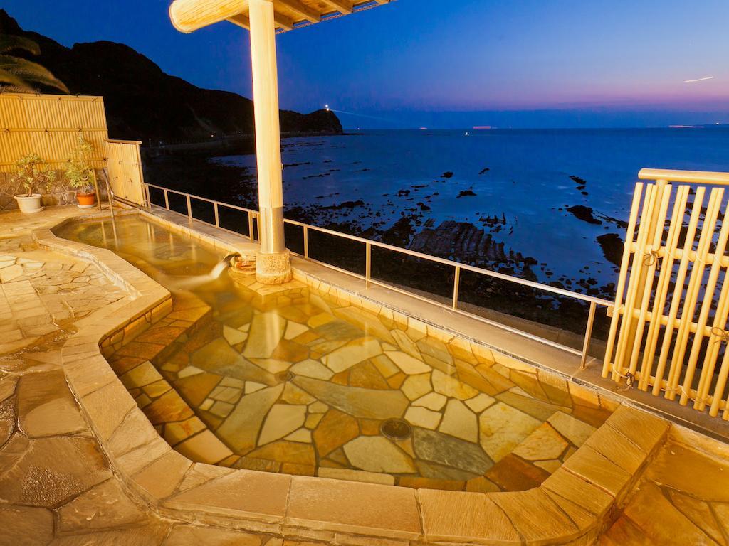 Wakayama Kada Onsen Kada Kaigetsu Ξενοδοχείο Εξωτερικό φωτογραφία