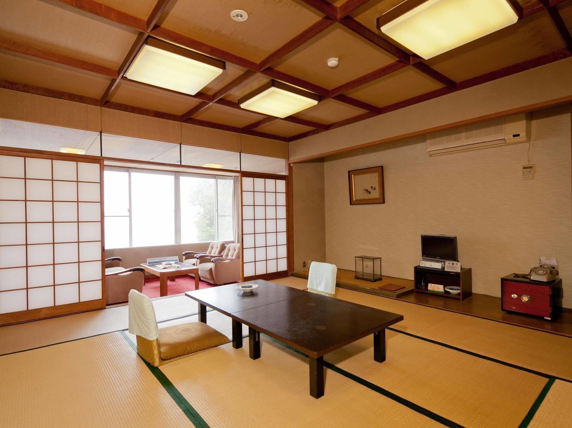 Wakayama Kada Onsen Kada Kaigetsu Ξενοδοχείο Εξωτερικό φωτογραφία